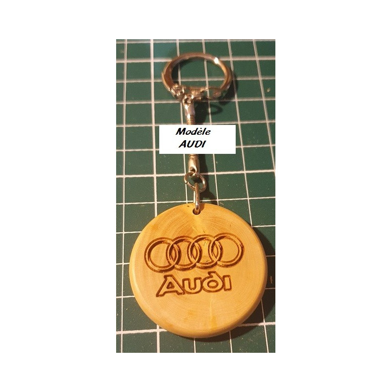 Porte clé en bois Audi